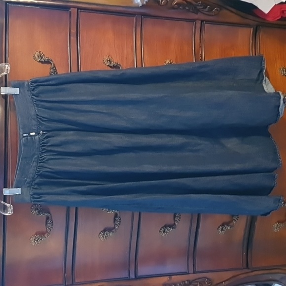 Forever 21 Blue Denim Maxi Circle Skirt sz Small - Picture 3 of 5